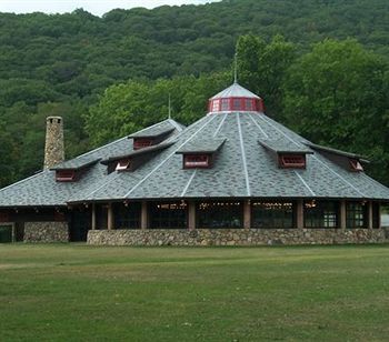 Overlook And Stone At Bear Mountain Hotel